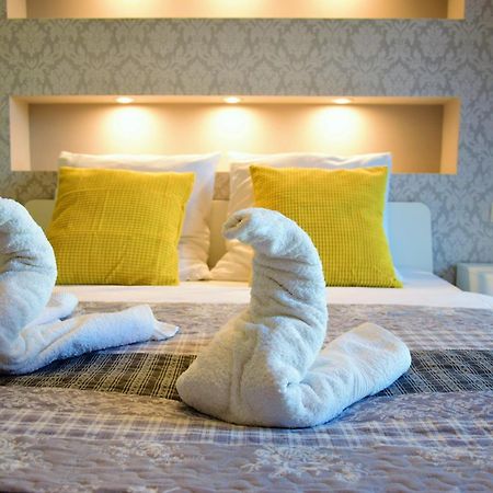 Apartamenty Homely Place Serce Poznania - Stary Rynek - Parking Екстериор снимка