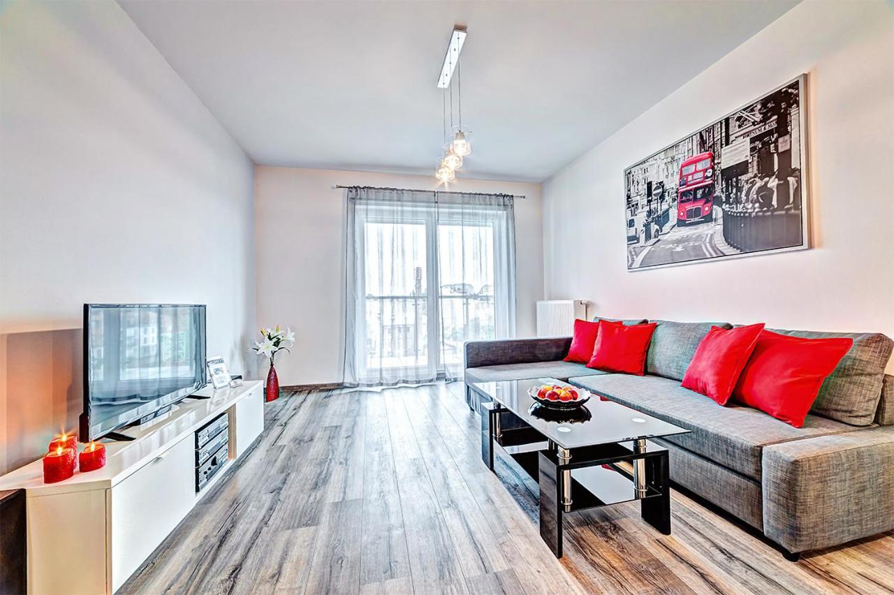 Apartamenty Homely Place Serce Poznania - Stary Rynek - Parking Стая снимка