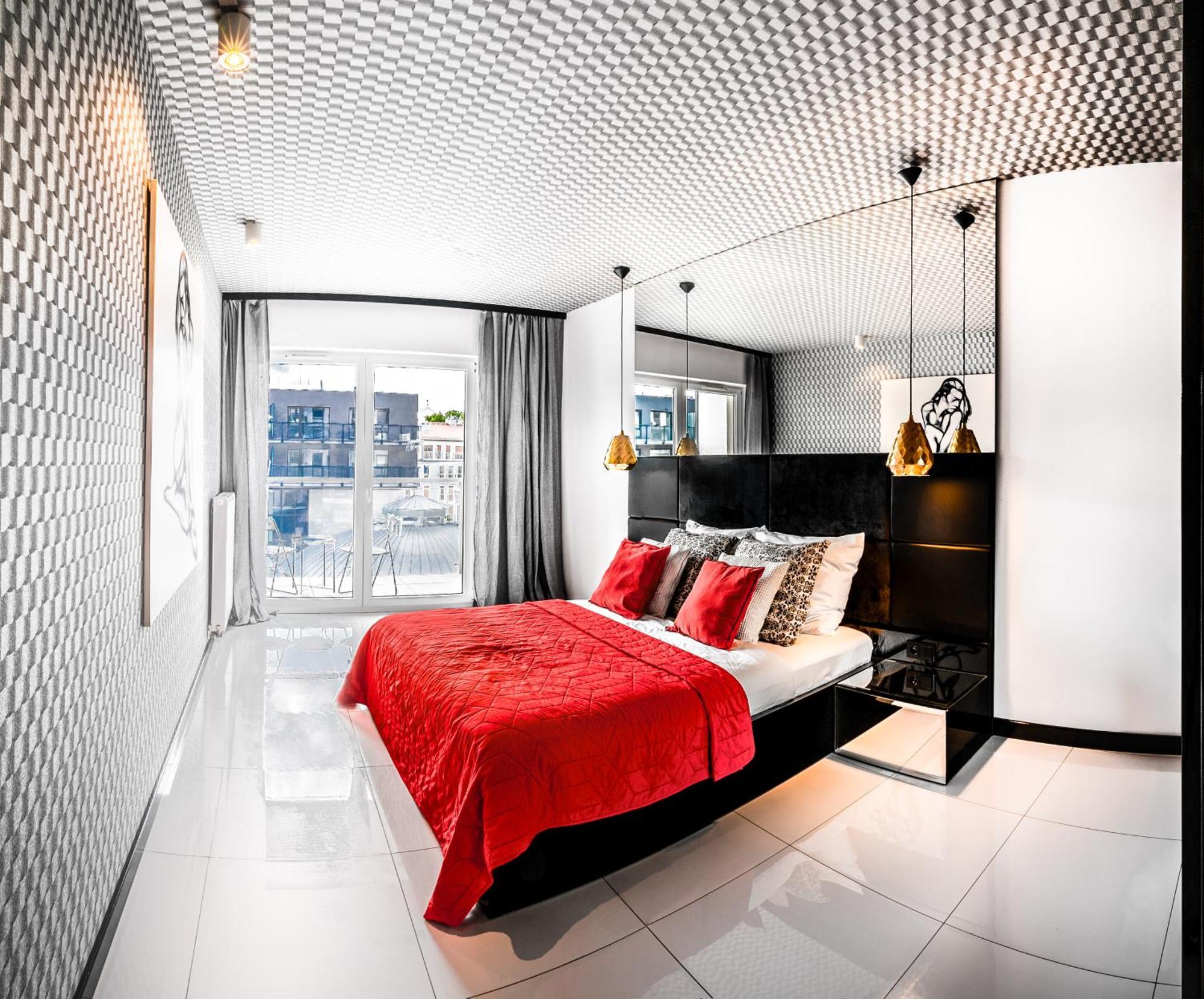 Apartamenty Homely Place Serce Poznania - Stary Rynek - Parking Стая снимка