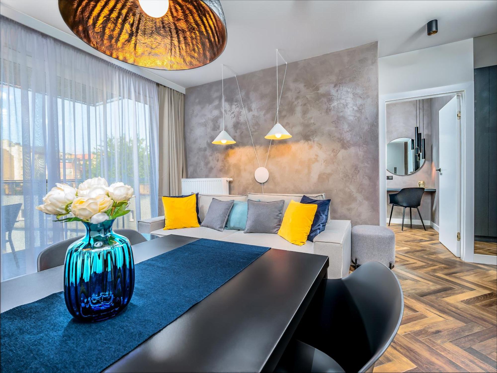 Apartamenty Homely Place Serce Poznania - Stary Rynek - Parking Стая снимка
