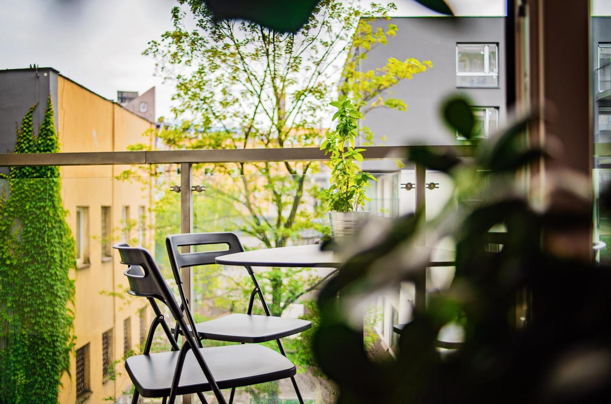 Apartamenty Homely Place Serce Poznania - Stary Rynek - Parking Стая снимка