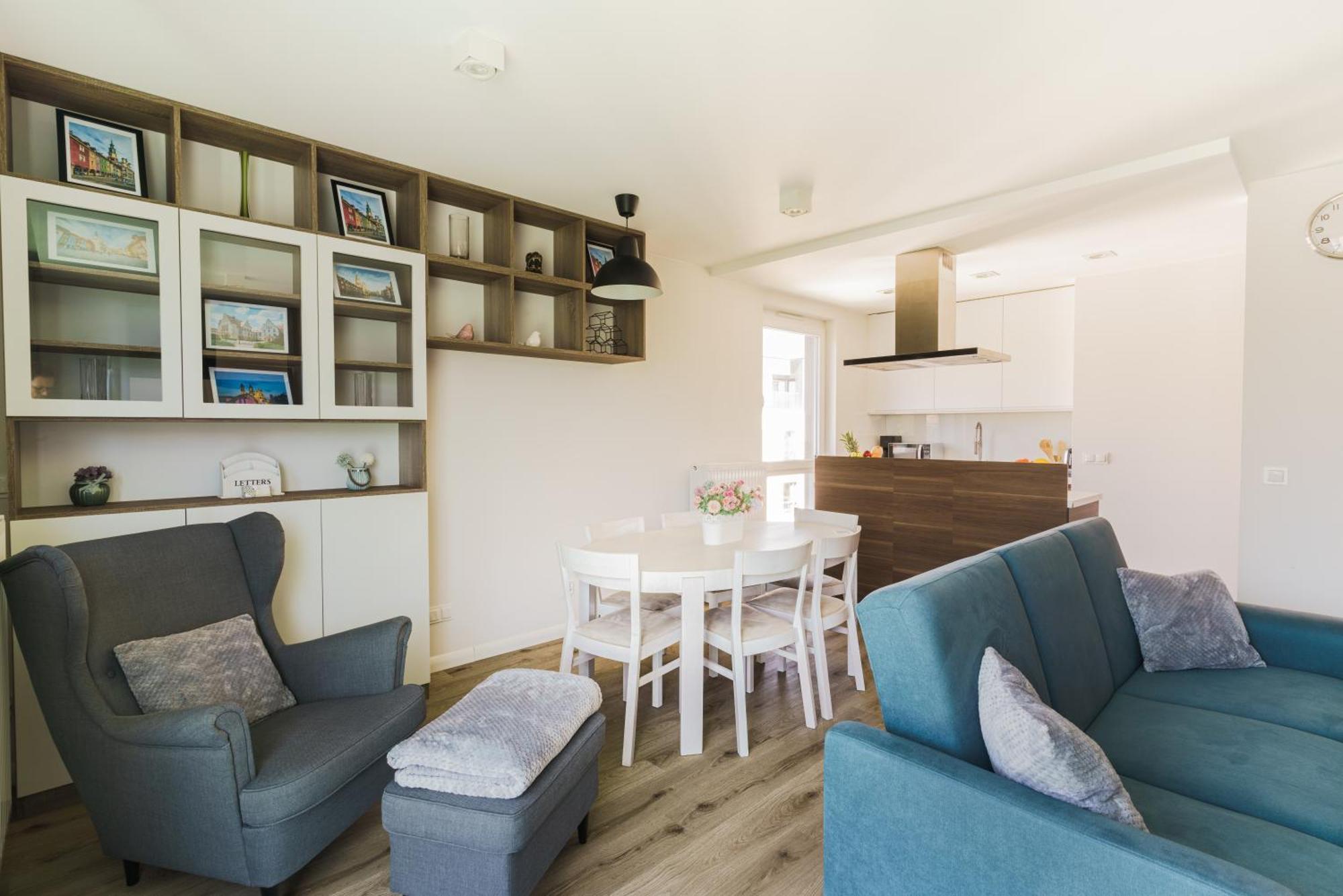 Apartamenty Homely Place Serce Poznania - Stary Rynek - Parking Стая снимка