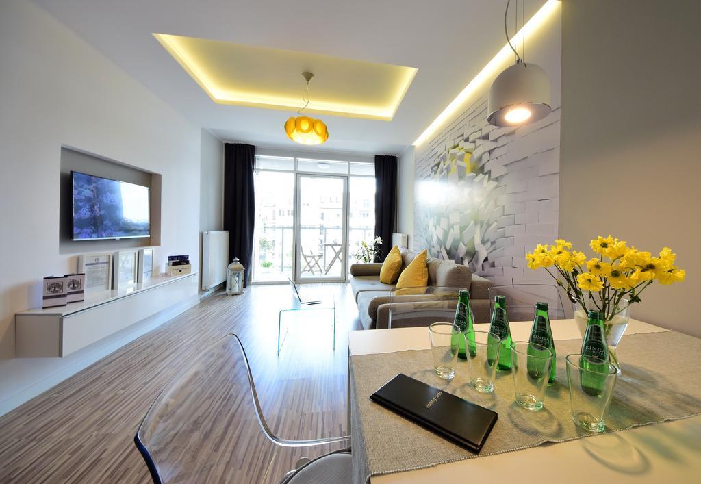 Apartamenty Homely Place Serce Poznania - Stary Rynek - Parking Екстериор снимка