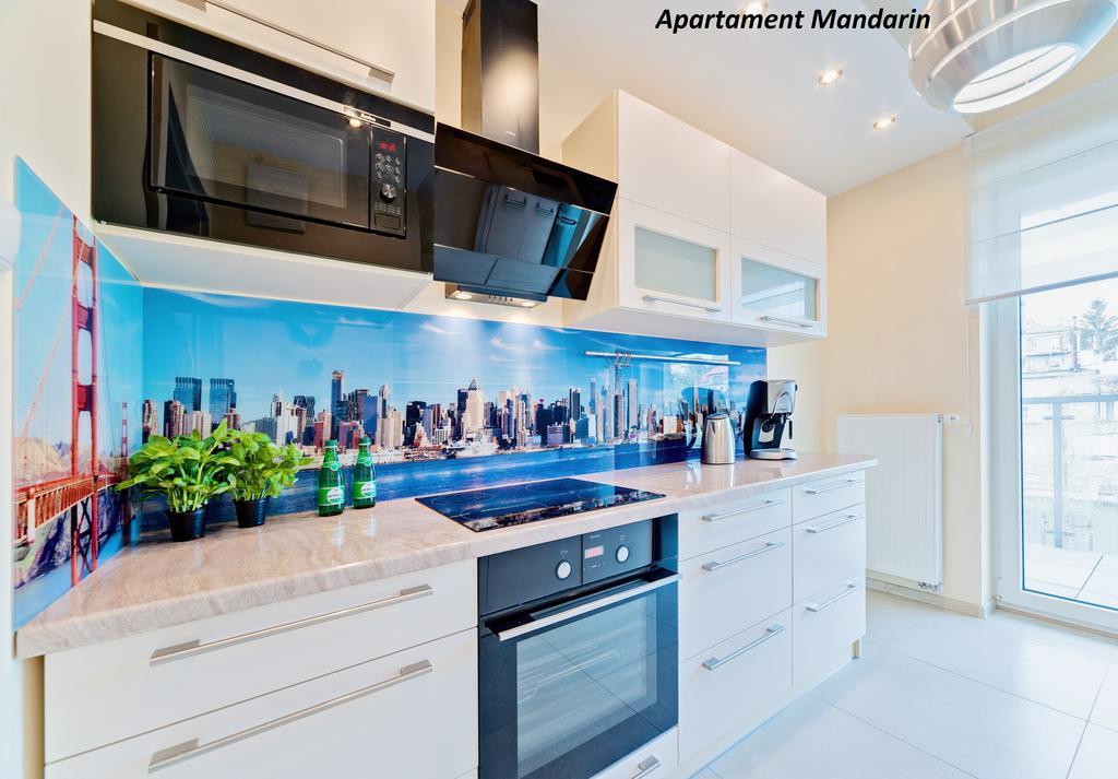Apartamenty Homely Place Serce Poznania - Stary Rynek - Parking Екстериор снимка